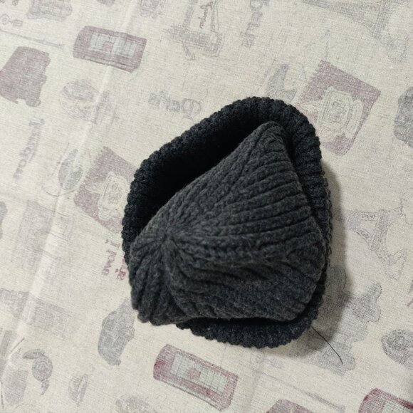 Acne Studios Folded Cuff Cozy Knit Black Beanie main image 5